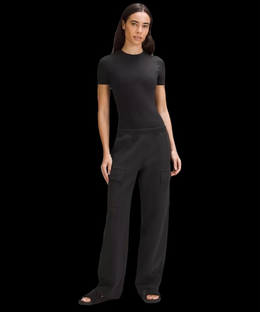 Lululemon Wundermost Ultra-Soft Nulu Hip-Length Crewneck Shirt Black - HypeFly India View 2