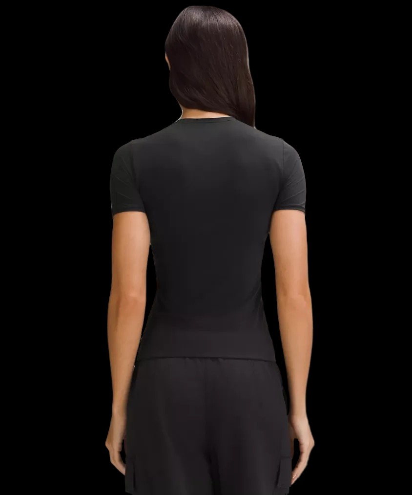 Lululemon Wundermost Ultra-Soft Nulu Hip-Length Crewneck Shirt Black - HypeFly India View 3