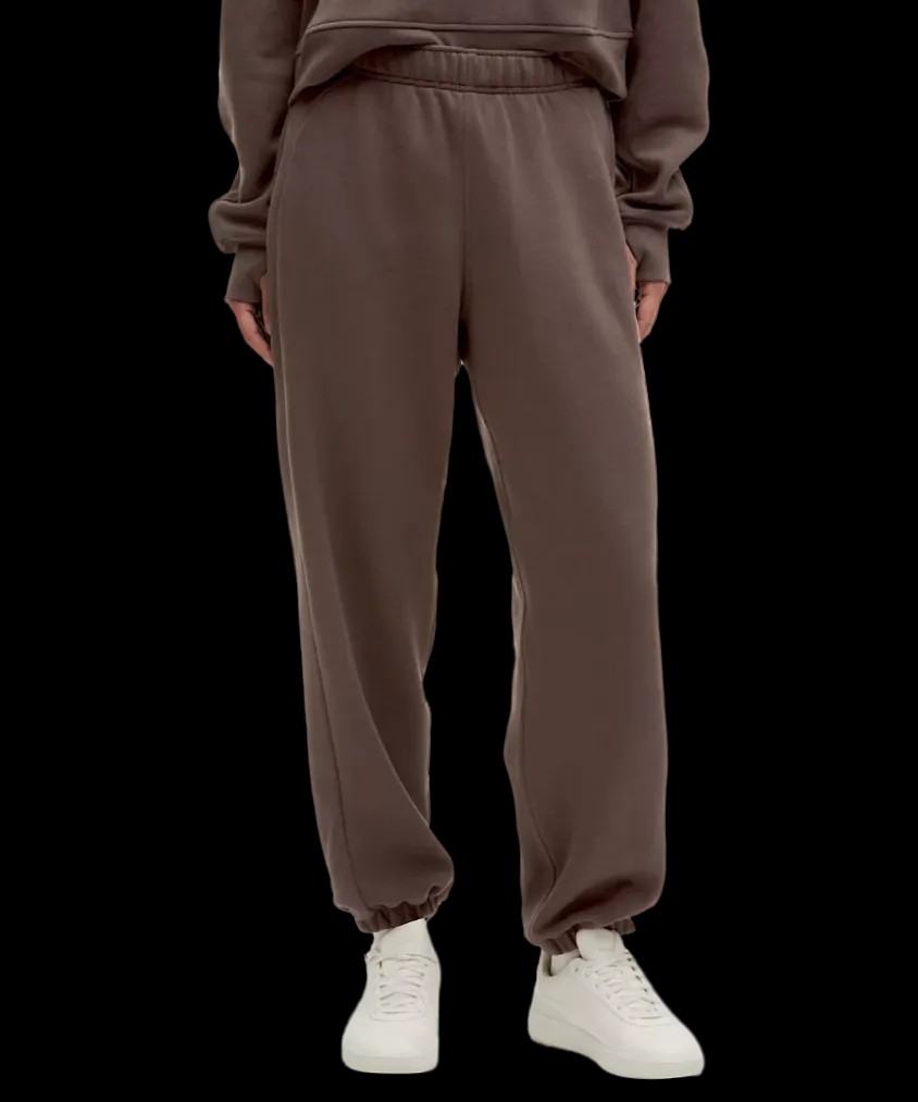 Lululemon Scuba Mid-Rise Oversized Jogger Regular Espresso - HypeFly India View 1