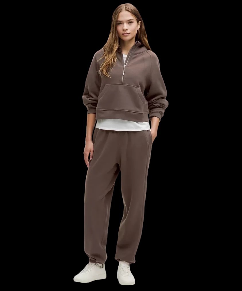Lululemon Scuba Mid-Rise Oversized Jogger Regular Espresso - HypeFly India View 2
