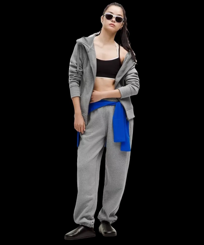 Lululemon Scuba Mid-Rise Oversized Jogger Regular Heathered Medium Grey - HypeFly India View 3