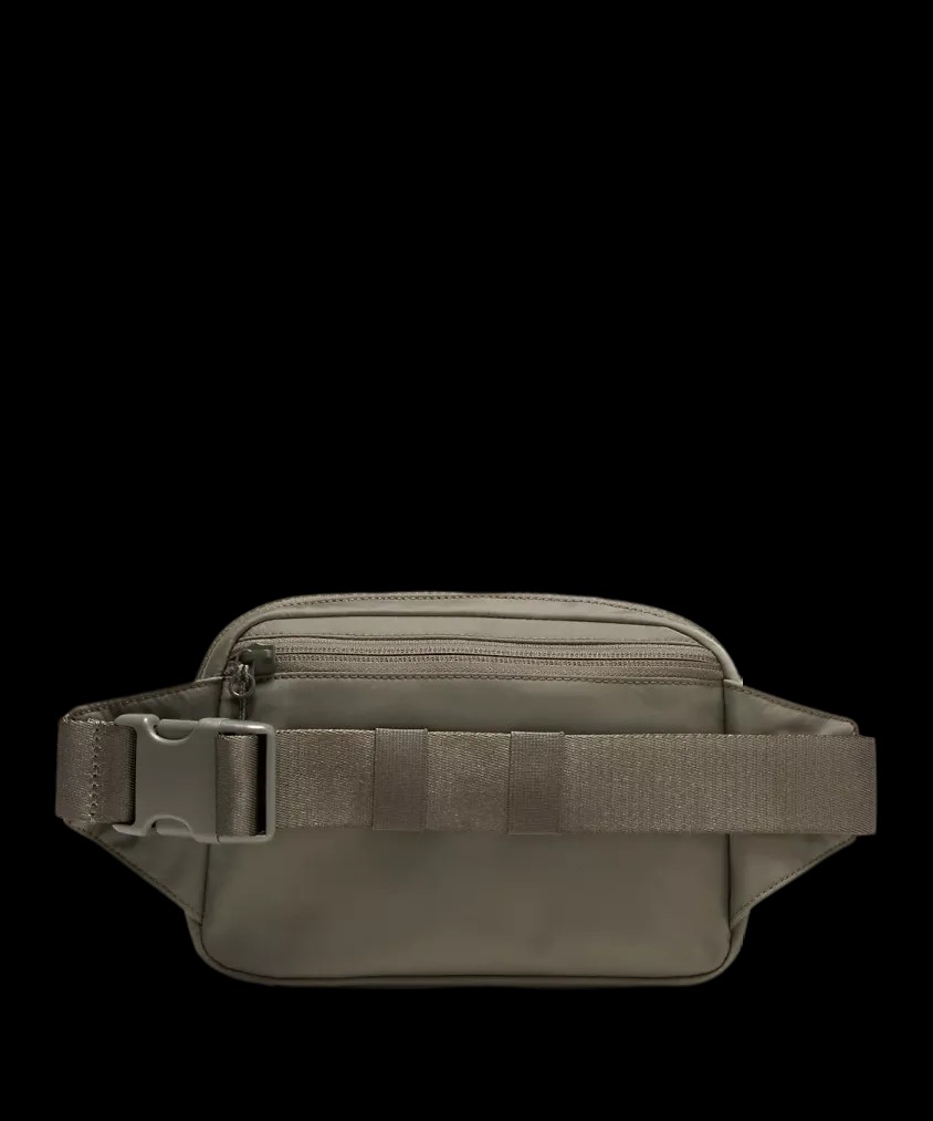 Lululemon Everywhere Belt Bag Large 2L Army Green - HypeFly India View 2