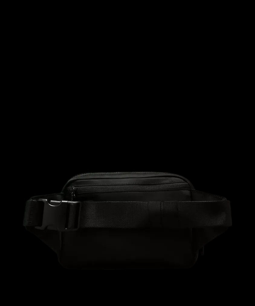 Lululemon Everywhere Belt Bag Large 2L Black - HypeFly India View 2