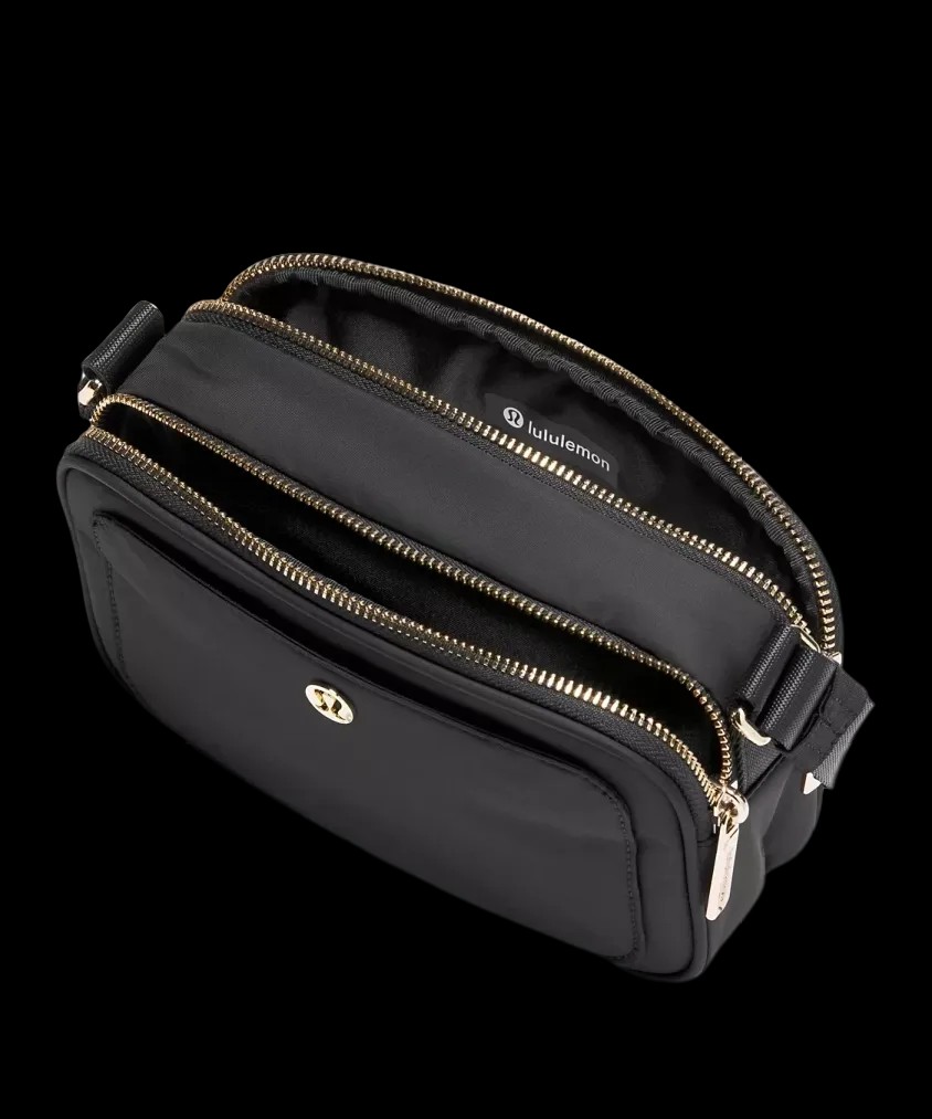 Lululemon Crossbody Camera Bag 2L Black/Gold - HypeFly India View 2