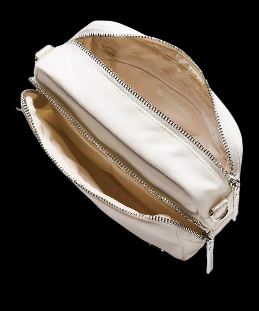 Lululemon Everywhere Crossbody Bag 2L Metal Hardwar Light Ivory/Silver - HypeFly India View 2