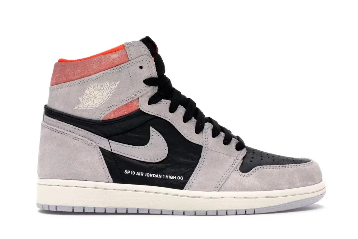 Air Jordan 1 High Hyper Crimson - HypeFly India View 1