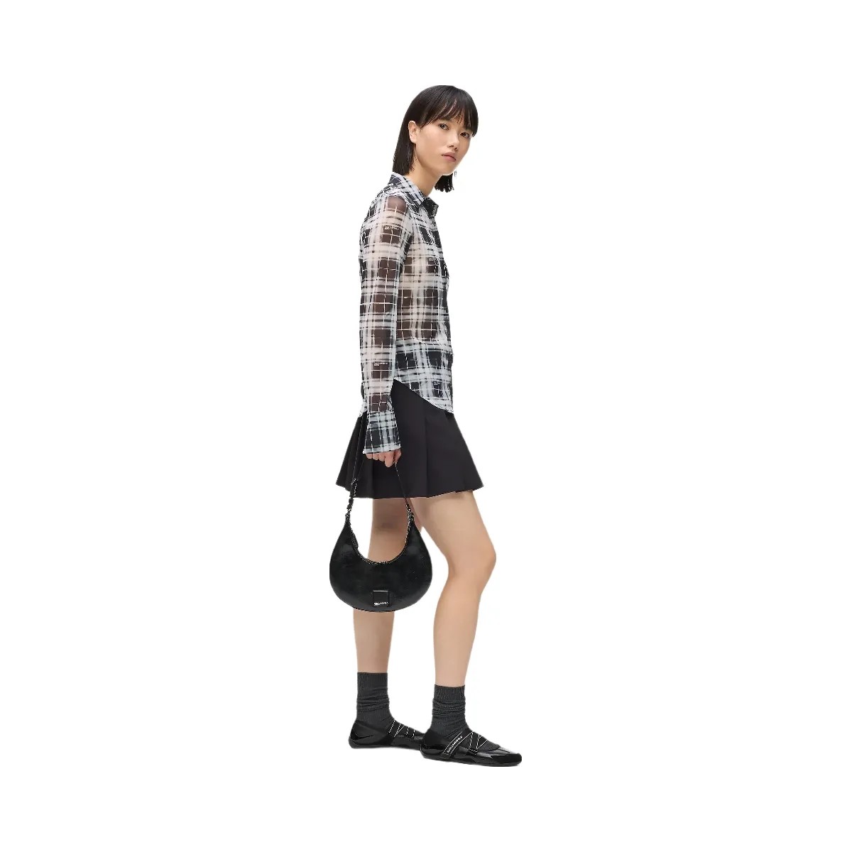 Karl Lagerfeld Glossy Moon Bag Black - HypeFly India View 2