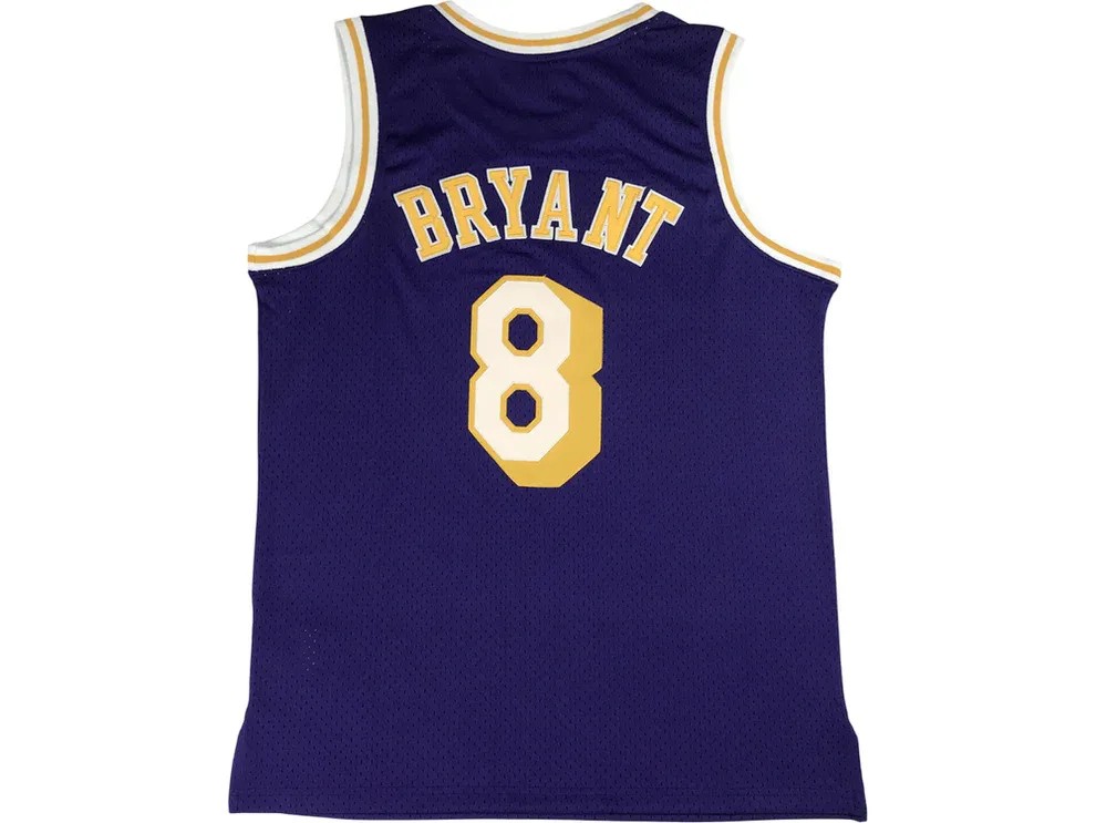 Kobe Bryant Large Lakers #8 Youth Mitchell & Ness Hardwood - HypeFly India View 2