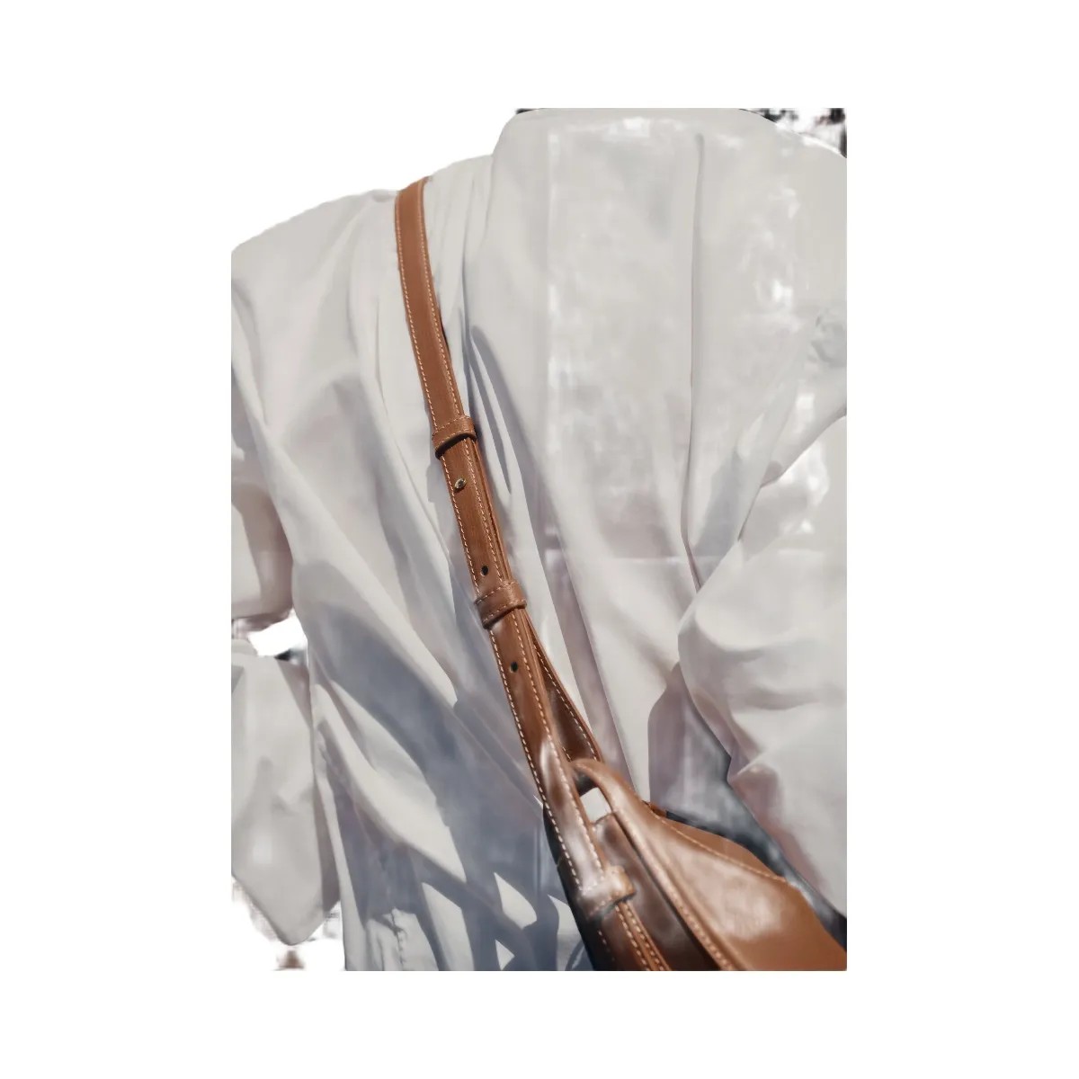 Polène Numéro Dix Textured Leather Bag Camel - HypeFly India View 5