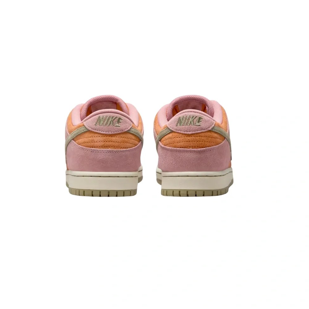 Dunk Low SB 'Red Stardust' - HypeFly India View 4