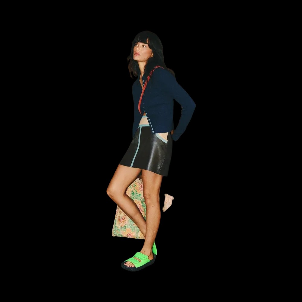 Veja Etna Bold Leather Absinthe - HypeFly India View 6