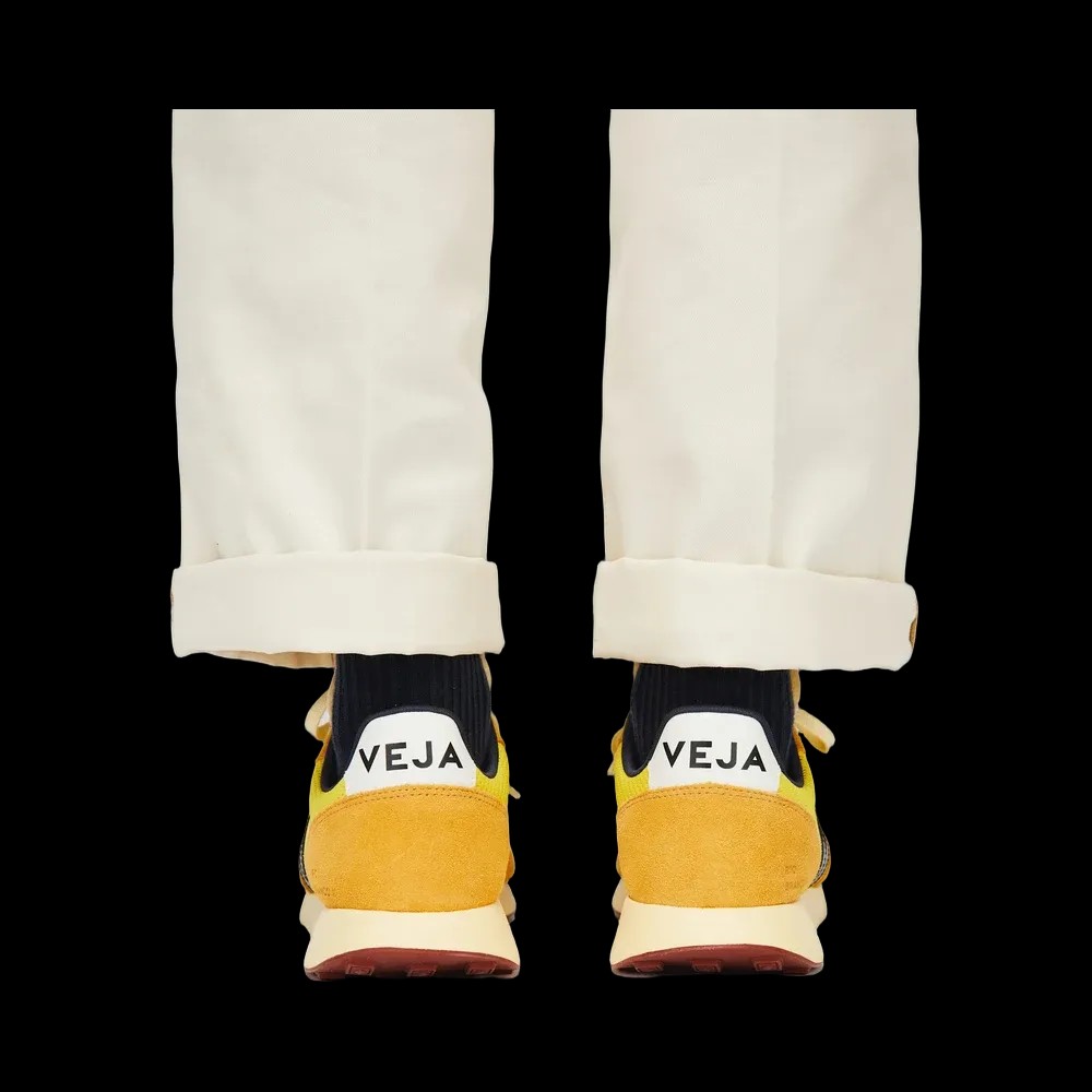 Veja Rio Branco II Alveomesh Tonic Black - HypeFly India View 6
