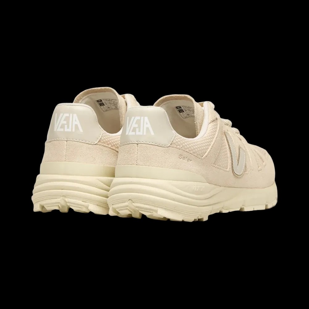 Veja Salar Alveomesh Areia Pierre Oat - HypeFly India View 3
