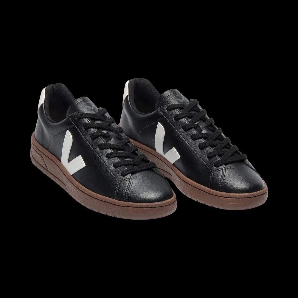 Veja Urca CWL Black White - HypeFly India View 2