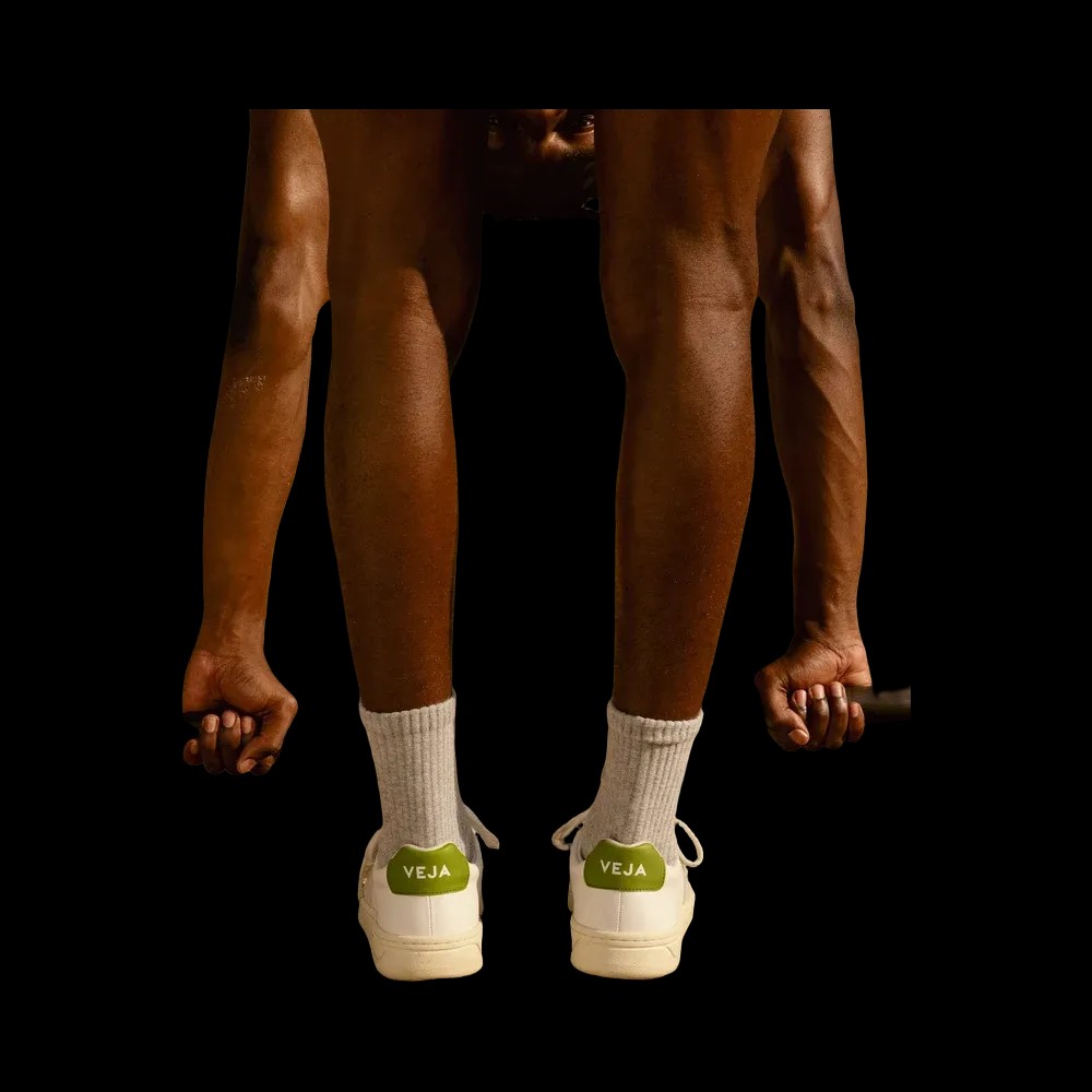 Veja Urca CWL White Pierre Kiwi - HypeFly India View 4