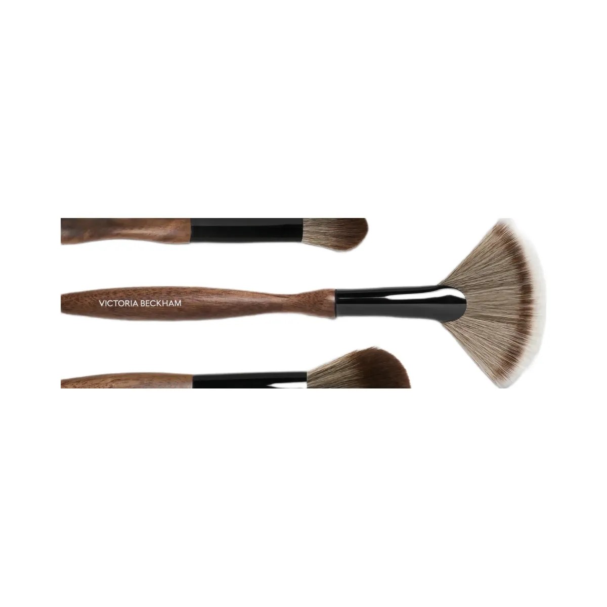 Victoria Beckham Flat Complexion Brush - HypeFly India View 5
