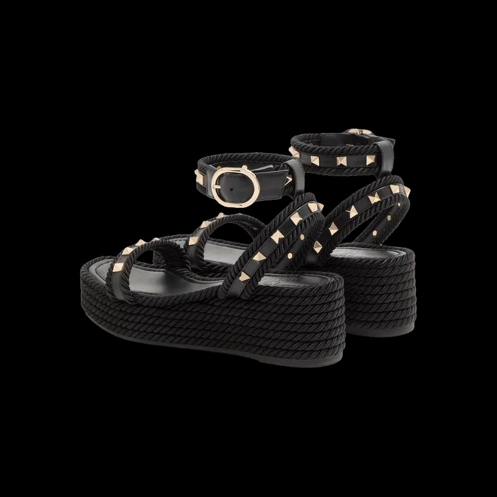 Valentino Rockstud Flatform Sandal In Calfskin 45mm Black - HypeFly India View 3