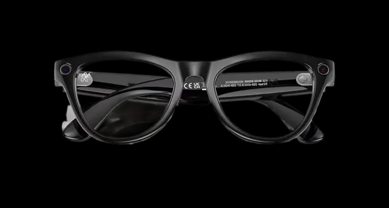 Ray Ban Meta Skyler 'Shiny Black' Lenses-Clear Blue - HypeFly India View 7