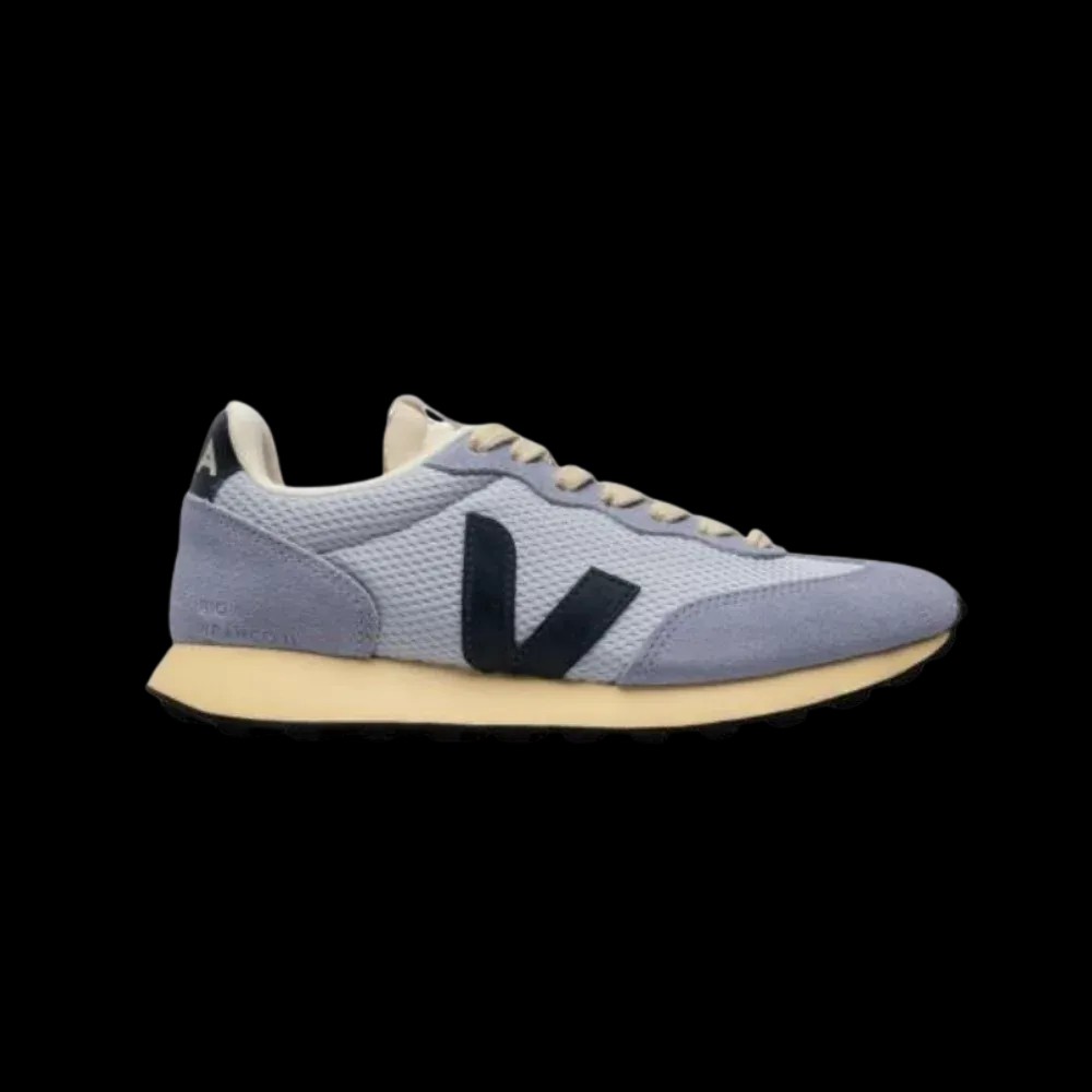 Veja Rio Branco II Alveomesh Swan Nautico - HypeFly India View 1