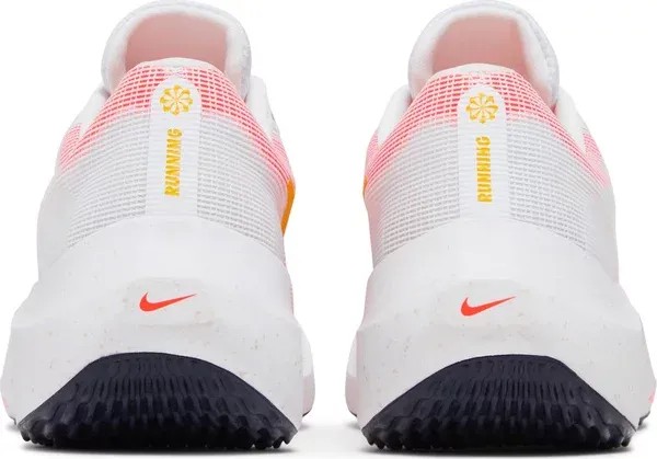 Zoom Fly 5 'White Bright Crimson' - HypeFly India View 3