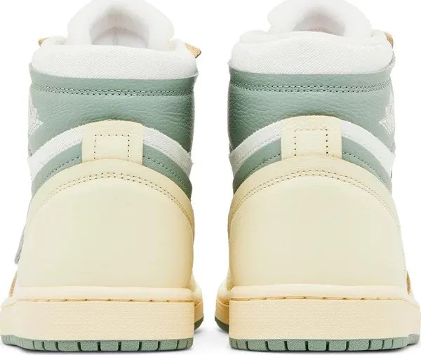 Air Jordan 1 High Method of Make 'Jade Smoke' - HypeFly India View 2