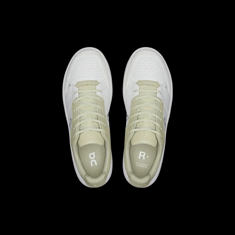 On Running The Roger Clubhouse White Chalk - HypeFly India View 4