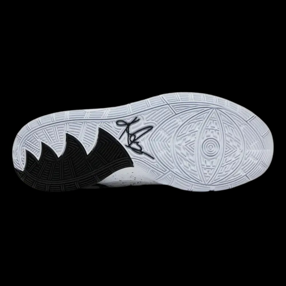 Nike Kyrie 6 Team 'Black White' - HypeFly India View 2