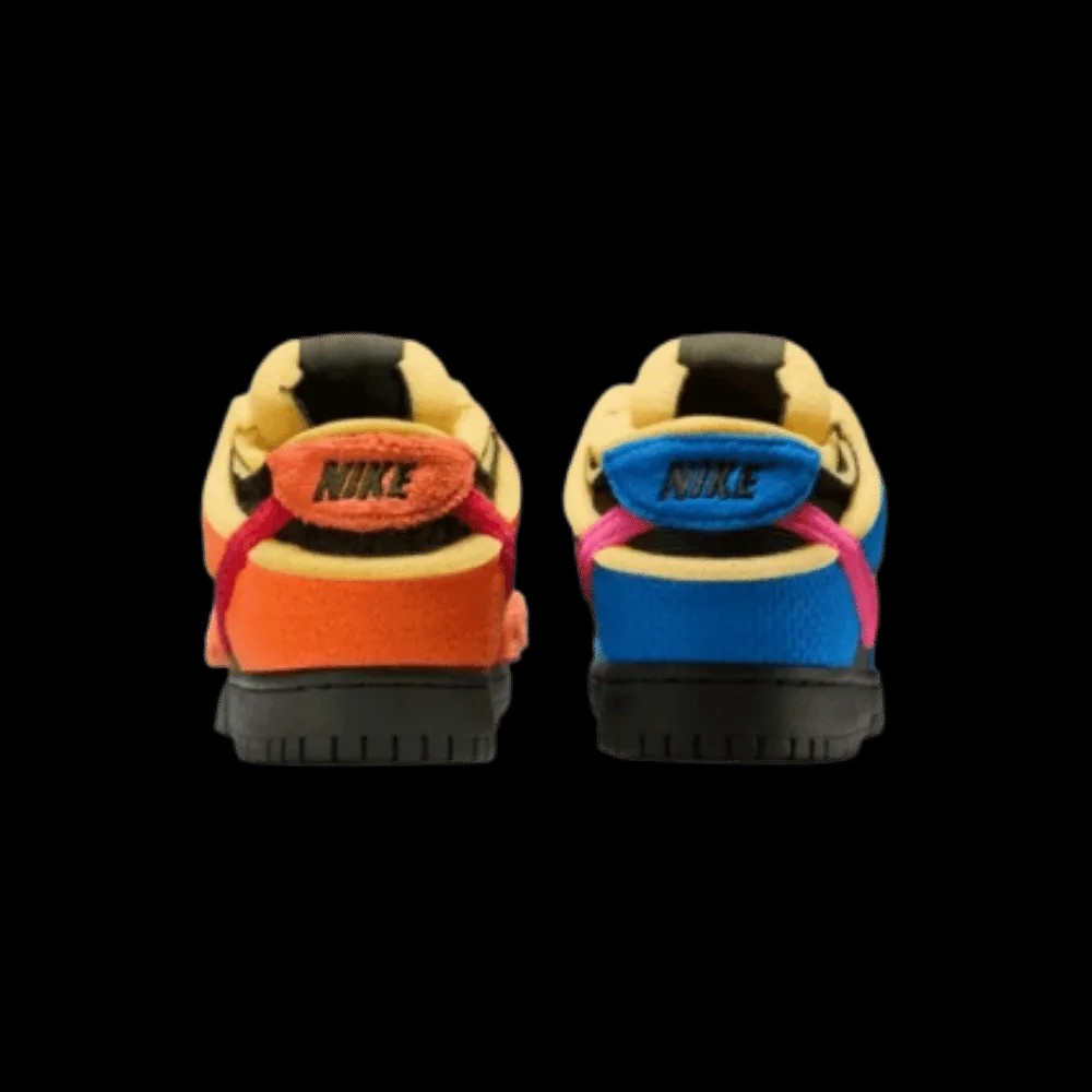 Nike Cactus Plant Flea Market x Dunk Low 'Swamp Sponge Pack - Photo Blue' - HypeFly India View 2