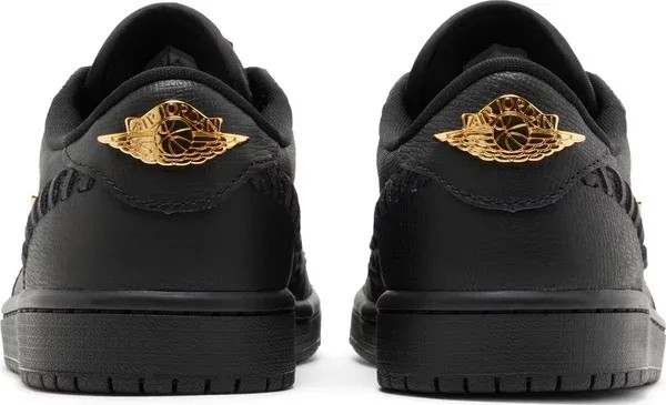 Air Jordan 1 Low Method of Make 'Black' - HypeFly India View 3