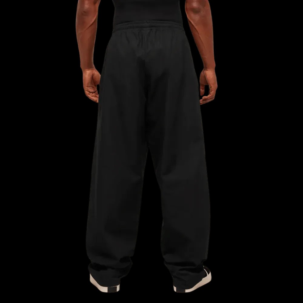 Gymshark Straight Leg Pumper Pants Oversized Fit Black - HypeFly India View 4