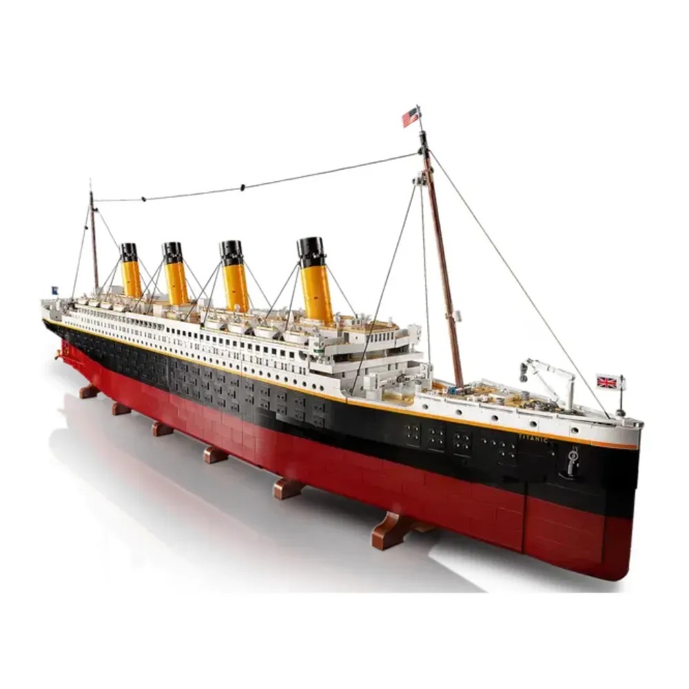 Lego Icons LEGO® Titanic - HypeFly India View 3