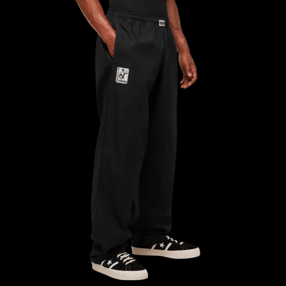 Gymshark Straight Leg Pumper Pants Oversized Fit Black - HypeFly India View 3