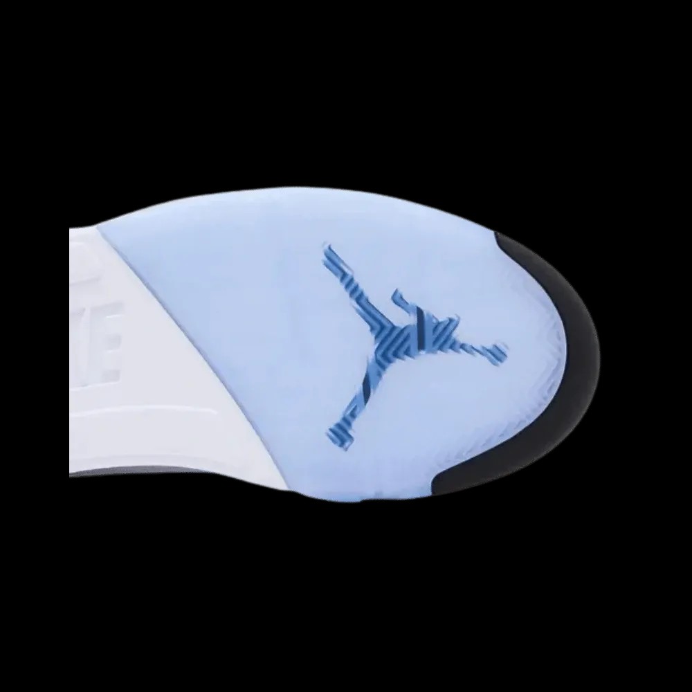 Nike Air Jordan 5 Retro 'White Metallic' 2026 - HypeFly India View 4