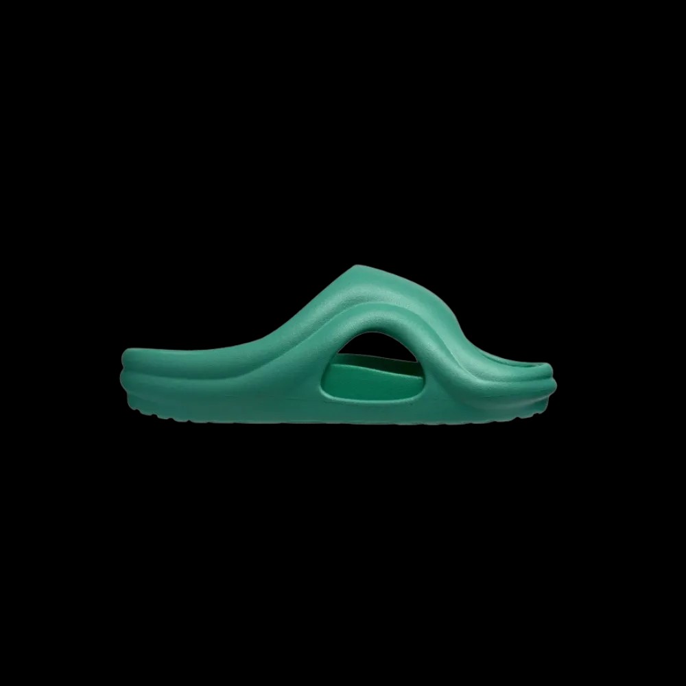 SKYLRK Beach Slide Forest Unisex - HypeFly India View 1