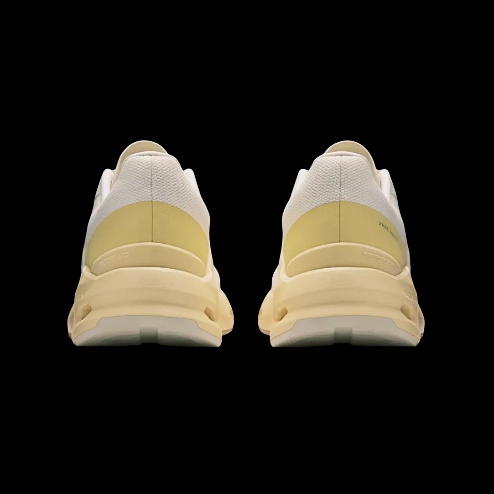 On Running Cloudpulse Ivory Tumeric - HypeFly India View 4