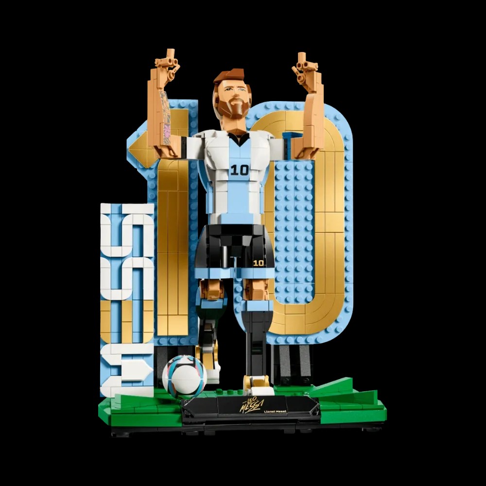 Lego Lionel Messi – Soccer Legend - HypeFly India View 1