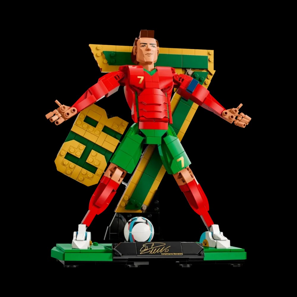 Lego Cristiano Ronaldo – Soccer Legend - HypeFly India View 1