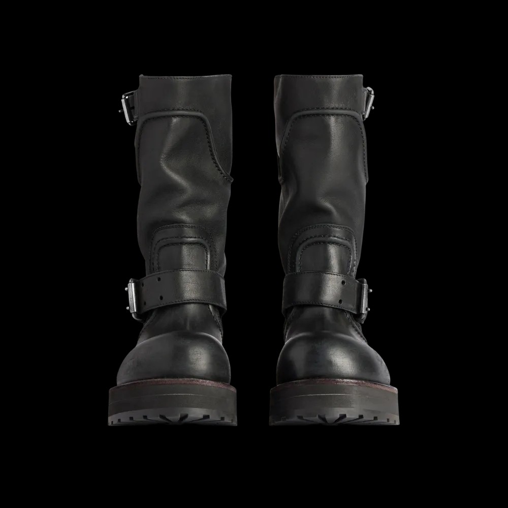 Balenciaga Venom Boot In Black - HypeFly India View 4