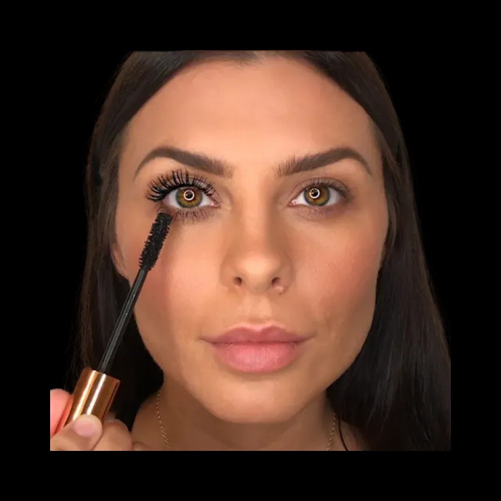 Charlotte Tilbury Legendary Lashes Volume 2 Black Vinyl - HypeFly India View 3