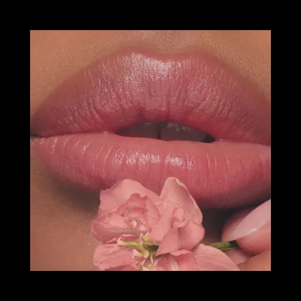 Charlotte Tilbury Pillow Talk Blush Balm Lip Tint Pillow Talk Medium - HypeFly India View 5