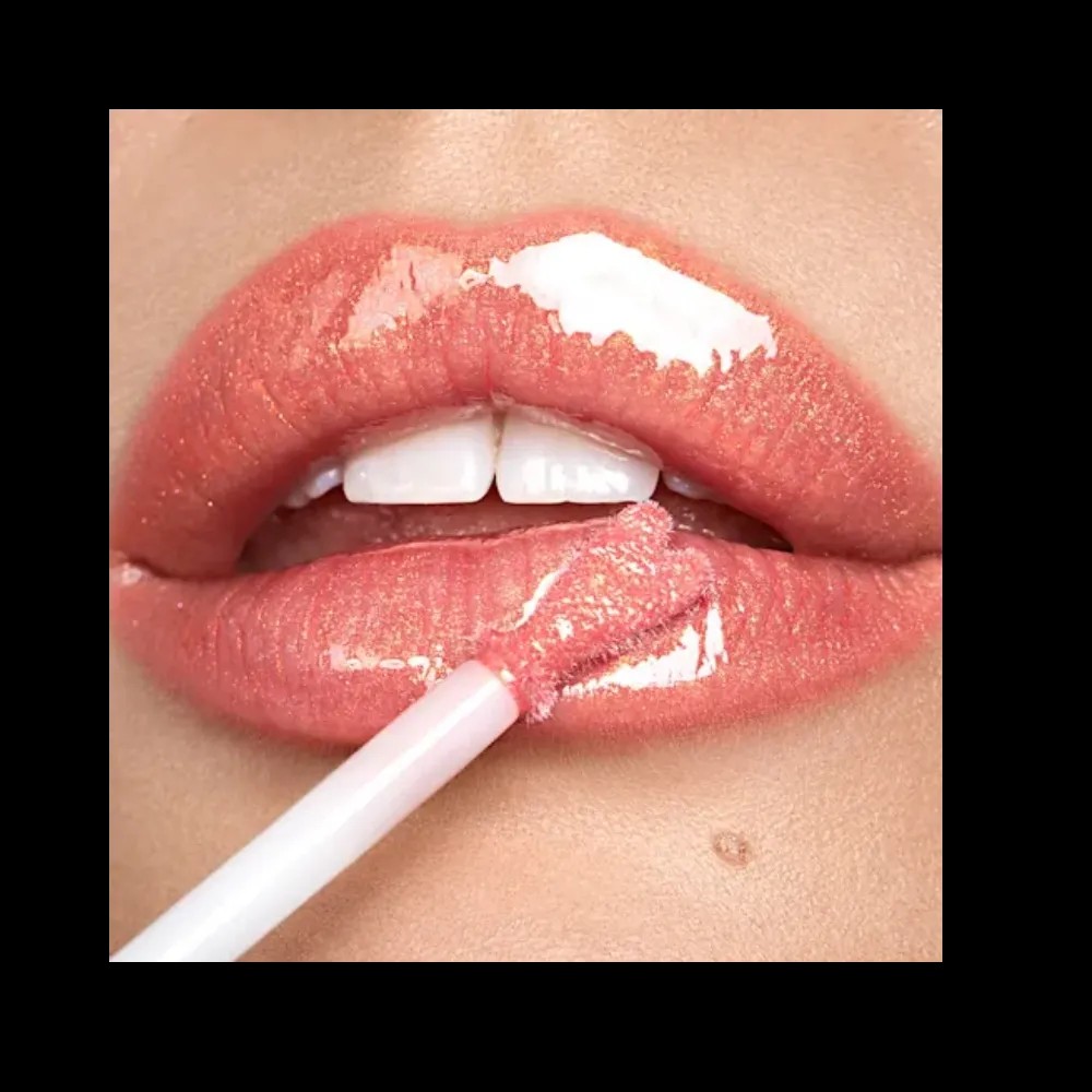 Charlotte Tilbury Collagen Lip Bath Peachy Plump - HypeFly India View 3