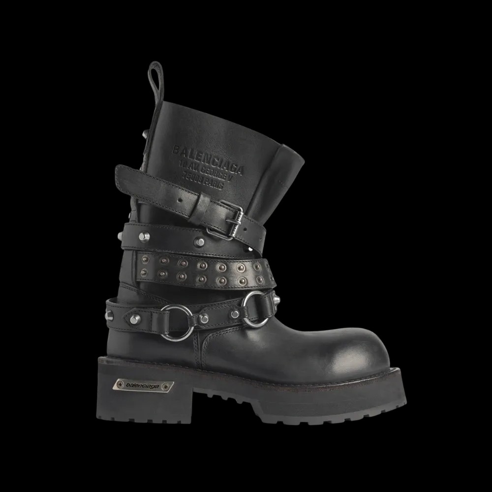 Balenciaga Venom City Bootie In Black - HypeFly India View 1