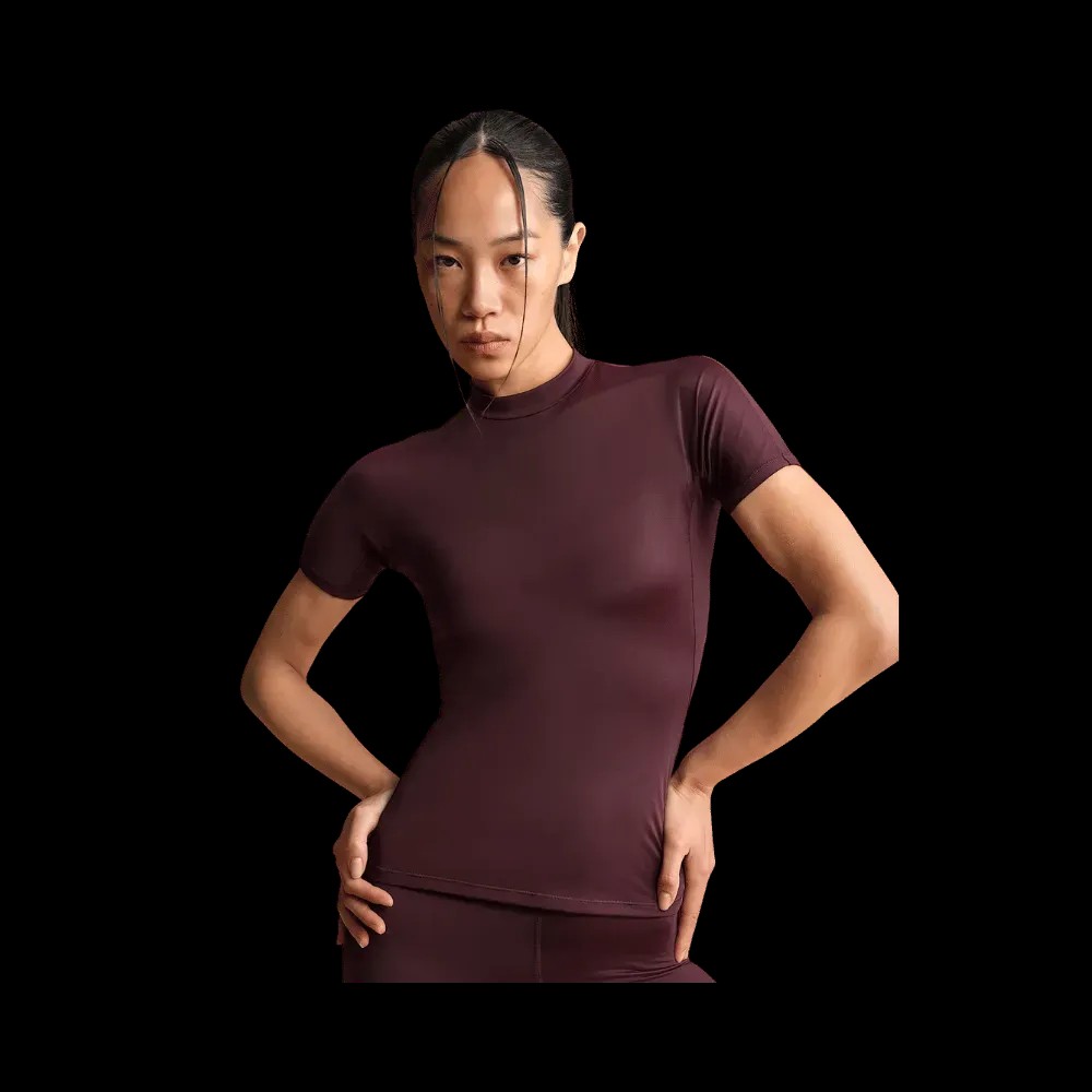 Nike X Skims Shine Women's Mock-Neck Short-Sleeve Top CURRANT - HypeFly India View 1