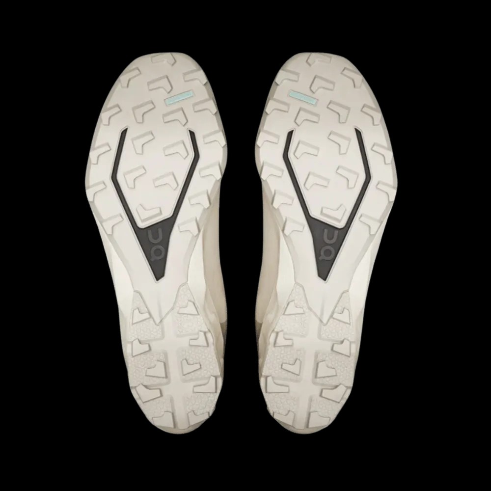 On running Cloudventure Peak PAF Ice | Moon - HypeFly India View 5