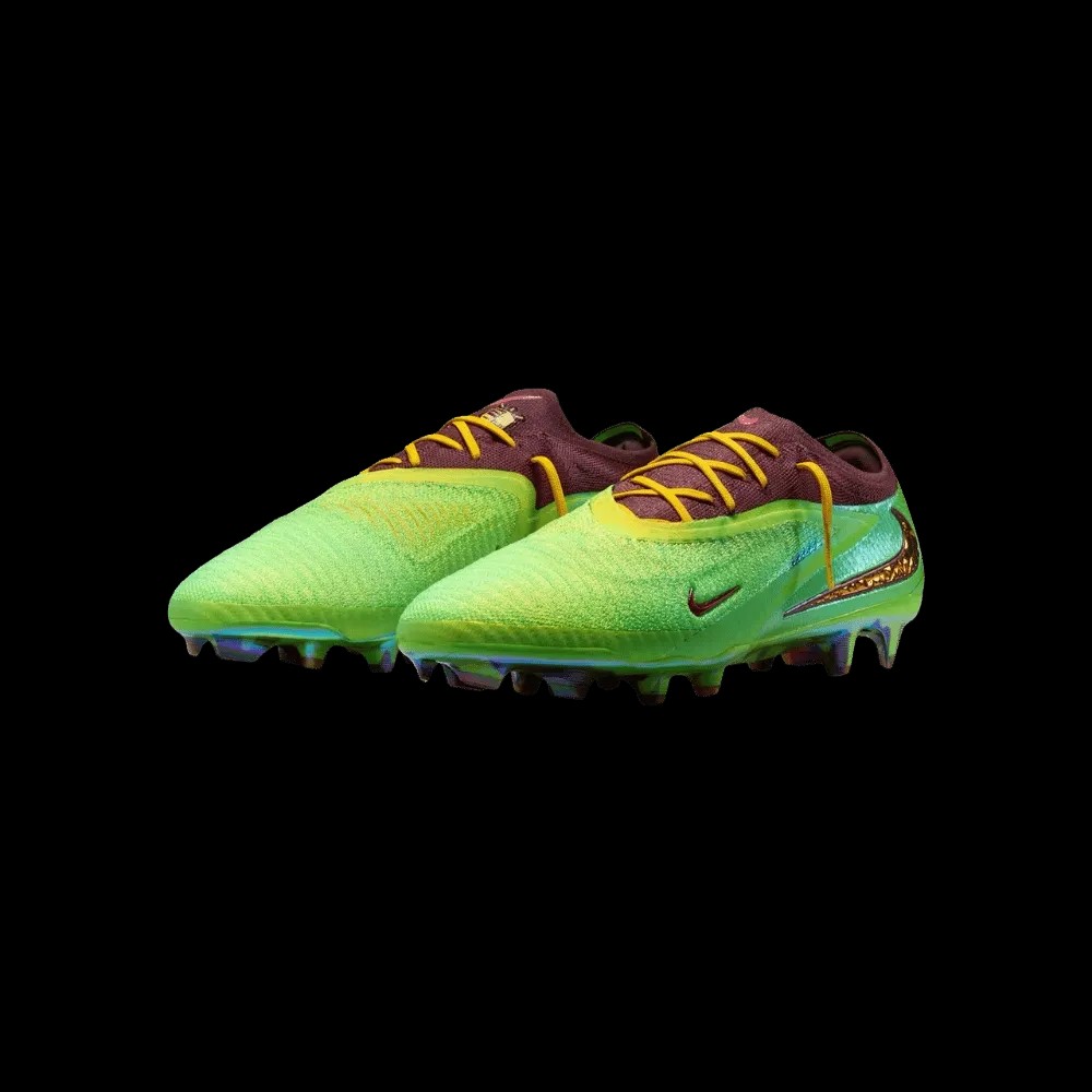 Travis Scott x Nike Phantom 6 Low Elite FG SE 'Multi Color Metallic Gold' - HypeFly India View 3