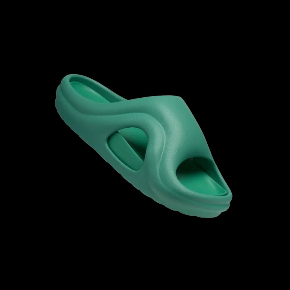 SKYLRK Beach Slide Forest Unisex - HypeFly India View 2