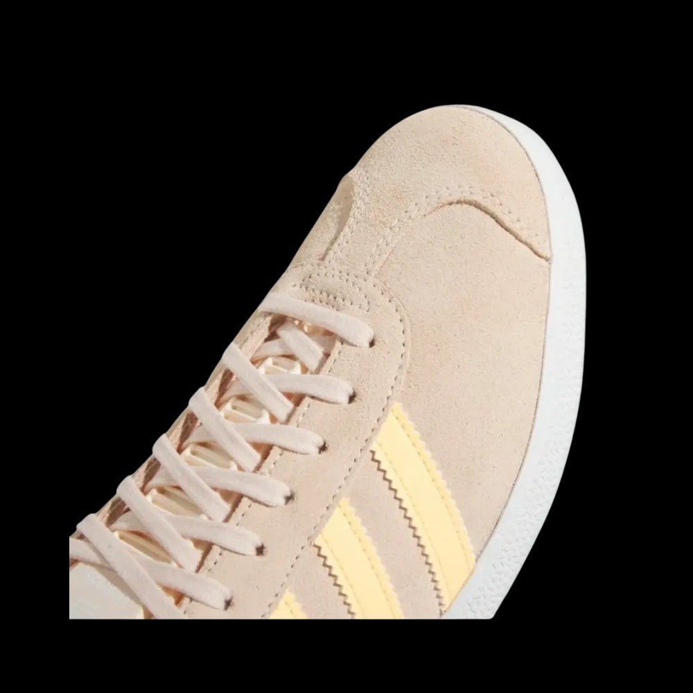 Adidas Gazelle "Bliss Orange" - HypeFly India View 4
