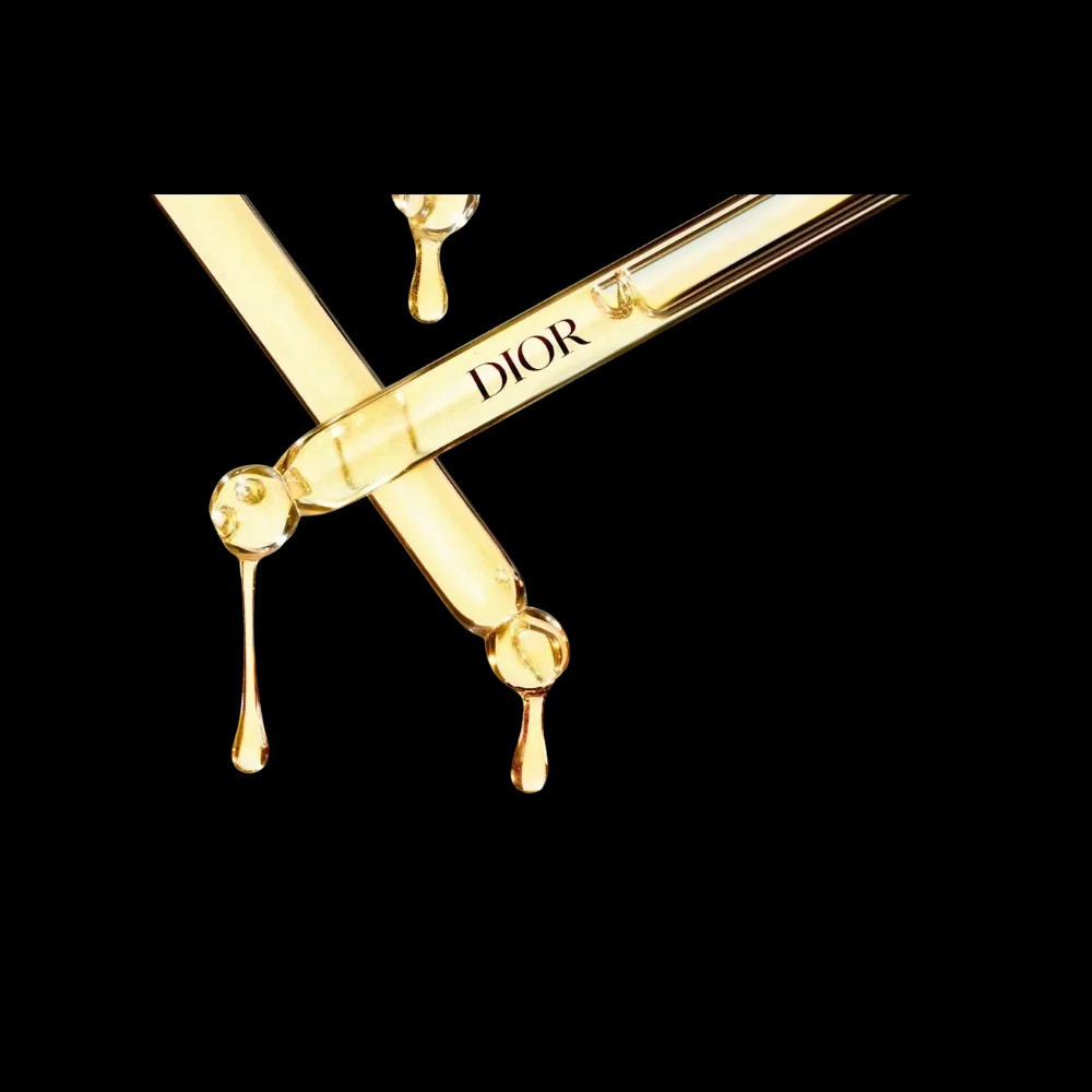 Dior Solar The Sublimating Oil - HypeFly India View 2