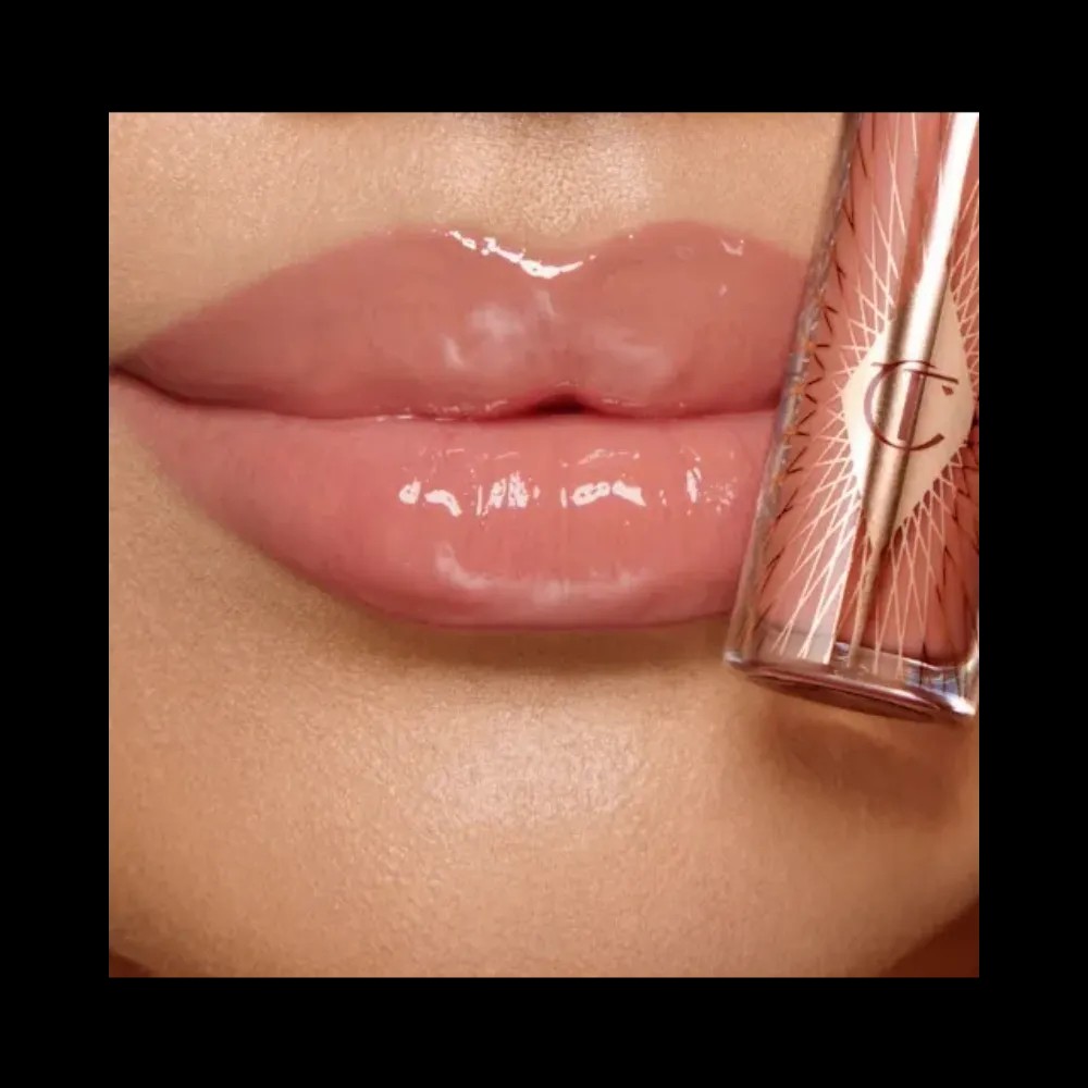 Charlotte Tilbury Glossy Lip Duo Nude Pink - HypeFly India View 5
