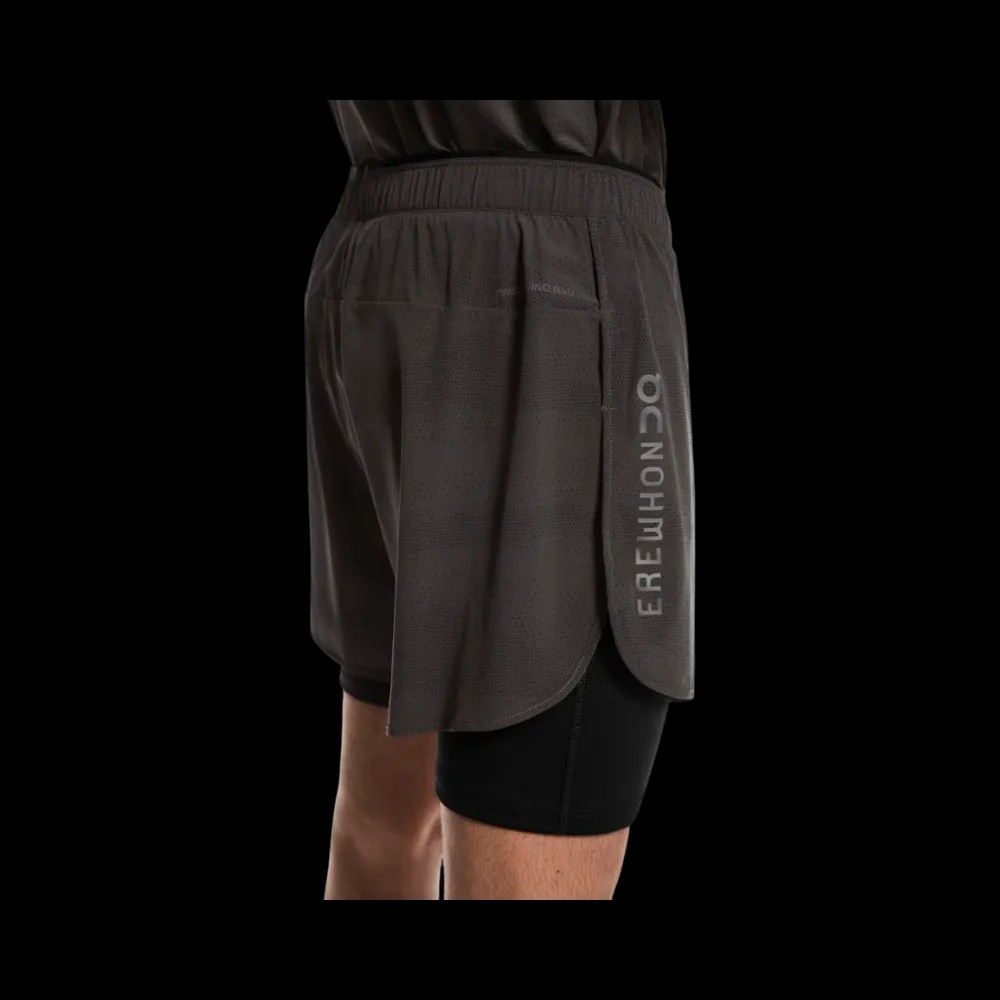 On Running 2-in-1 Shorts Erewhon Espresso | Black - HypeFly India View 2